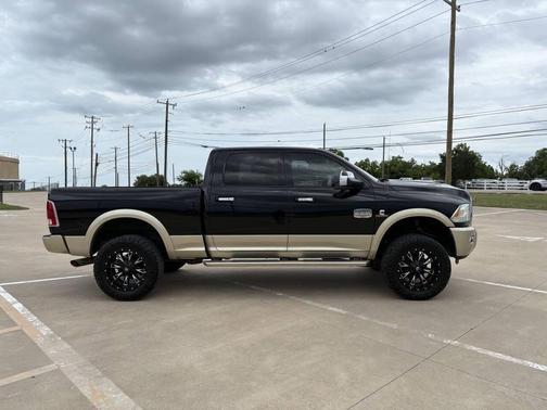 Black Clearcoat 2014 RAM 2500 Longhorn