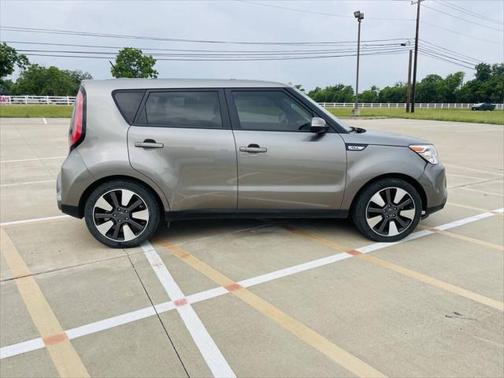 2016 Kia Soul !