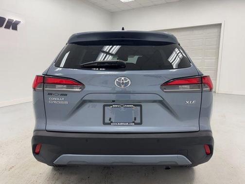 Celestite 2025 Toyota Corolla Cross XLE