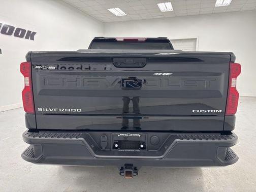 Black 2024 Chevrolet Silverado 1500 Custom