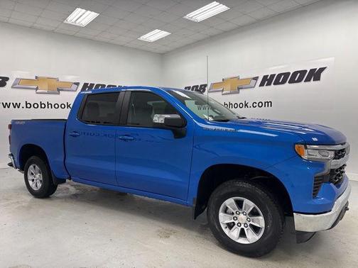 Riptide Blue Metallic 2026 Chevrolet Silverado 1500 LT