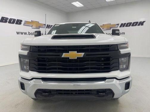 2025 Chevrolet Silverado 2500 WT