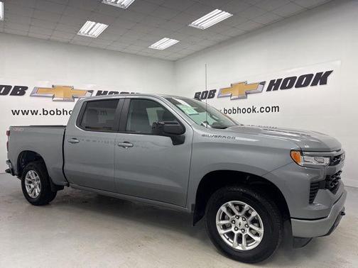 Sterling Gray Metallic 2026 Chevrolet Silverado 1500 RST