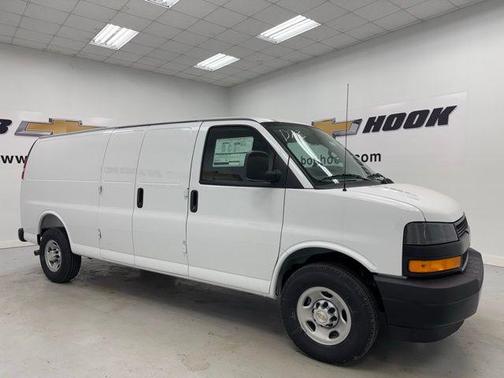 Summit White 2026 Chevrolet Express 2500 Work Van