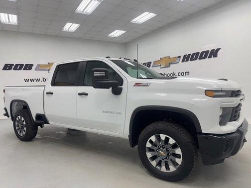 2025 Chevrolet Silverado 2500 Custom