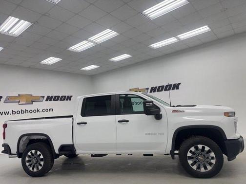 2025 Chevrolet Silverado 2500 Custom