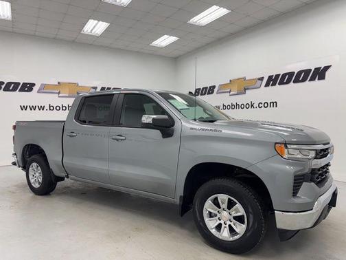 Sterling Gray Metallic 2025 Chevrolet Silverado 1500 LT