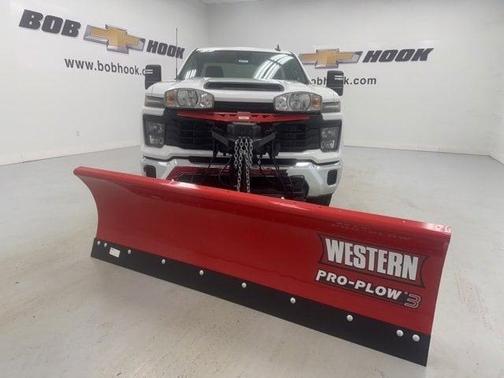 2025 Chevrolet Silverado 2500 WT