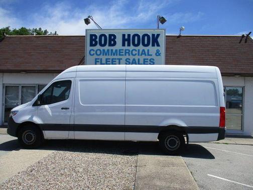 Arctic White 2024 Mercedes-Benz Sprinter 2500 High Roof