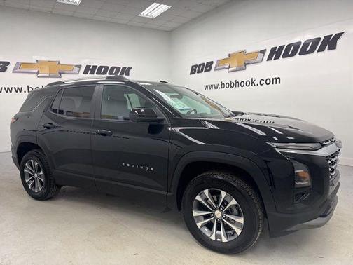 Mosaic Black Metallic 2025 Chevrolet Equinox 1LT