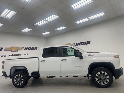2025 Chevrolet Silverado 2500 Custom