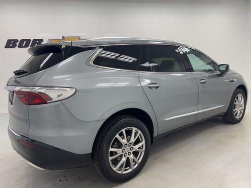 Moonstone Gray Metallic 2023 Buick Enclave Essence FWD