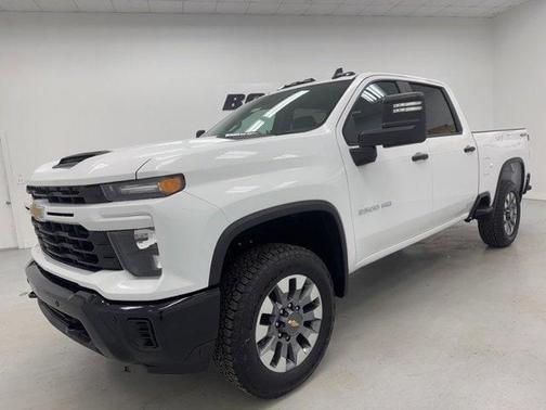 2025 Chevrolet Silverado 2500 Custom