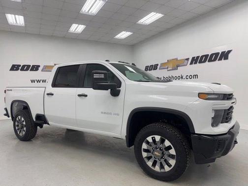 2025 Chevrolet Silverado 2500 Custom