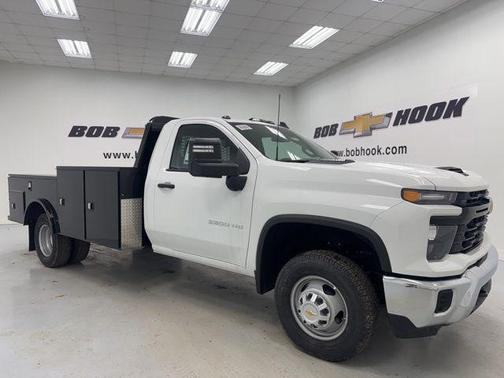 Summit White 2025 Chevrolet Silverado 3500 WT