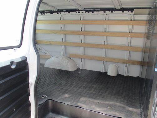 Summit White 2024 Chevrolet Express 2500 Work Van
