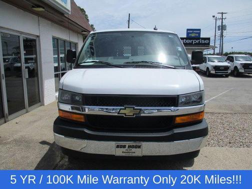 Summit White 2024 Chevrolet Express 2500 Work Van