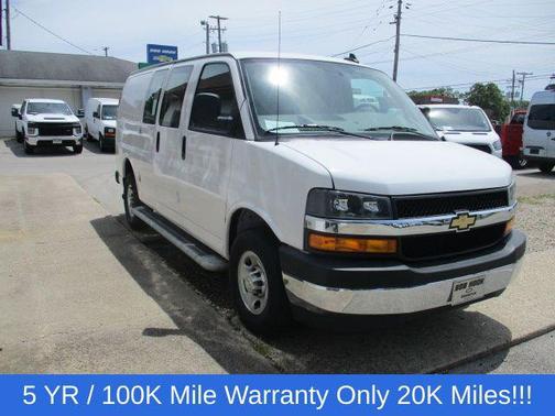 Summit White 2024 Chevrolet Express 2500 Work Van