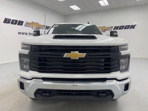 2025 Chevrolet Silverado 2500 WT