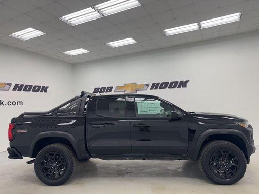 Black 2026 Chevrolet Colorado Trail Boss