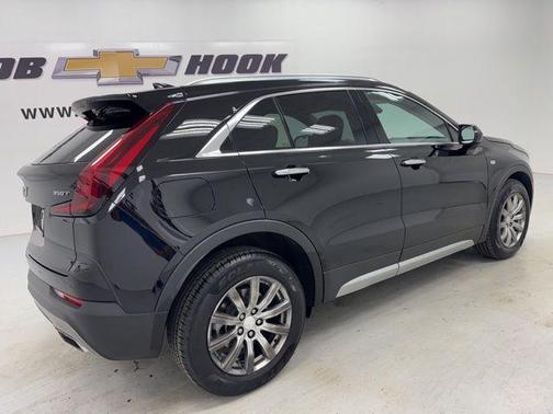 Stellar Black Metallic 2020 Cadillac XT4 Premium Luxury
