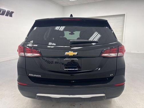 Mosaic Black Metallic 2024 Chevrolet Equinox 1LT