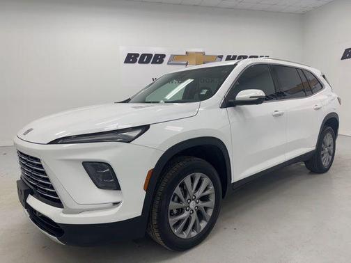 Summit White 2025 Buick Enclave Preferred FWD