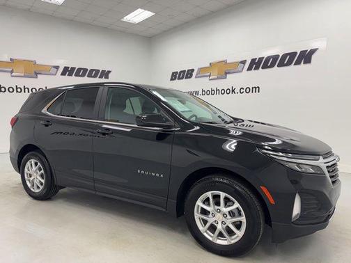 Mosaic Black Metallic 2024 Chevrolet Equinox 1LT