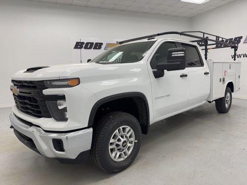 Summit White 2026 Chevrolet Silverado 2500 WT