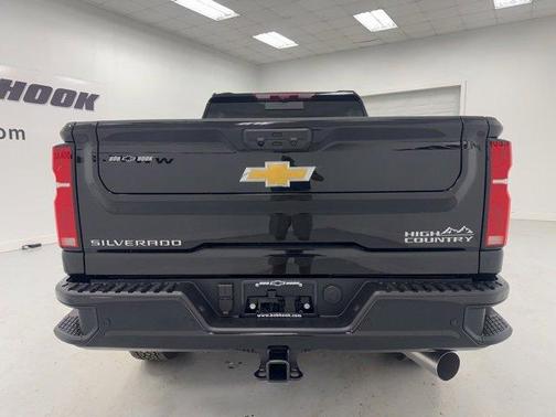 2025 Chevrolet Silverado 2500 High Country