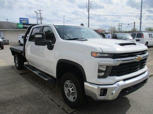 Summit White 2024 Chevrolet Silverado 2500 LT