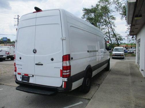 Arctic White 2018 Mercedes-Benz Sprinter 2500 High Roof