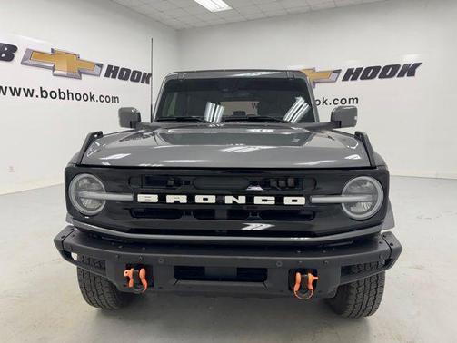 CARBONIZED GREY METALLIC 2021 Ford Bronco Outer Banks