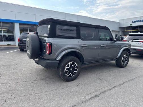 CARBONIZED GREY METALLIC 2021 Ford Bronco Outer Banks