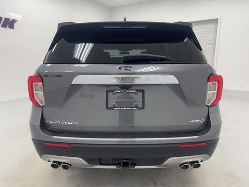 2023 Ford Explorer Platinum