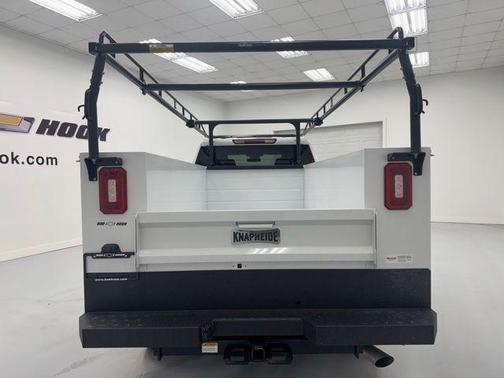 Summit White 2026 Chevrolet Silverado 2500 WT