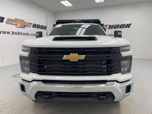 Summit White 2026 Chevrolet Silverado 3500 WT