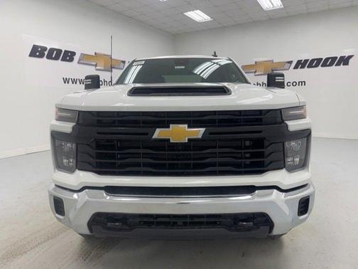 2025 Chevrolet Silverado 2500 WT
