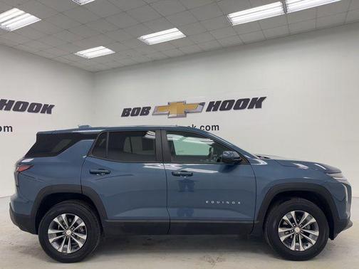 Lakeshore Blue Metallic 2026 Chevrolet Equinox 1LT