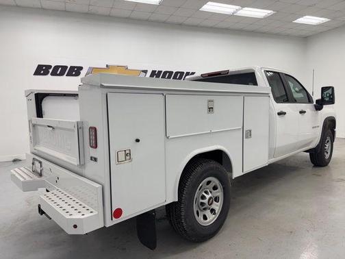 Summit White 2025 Chevrolet Silverado 3500 WT