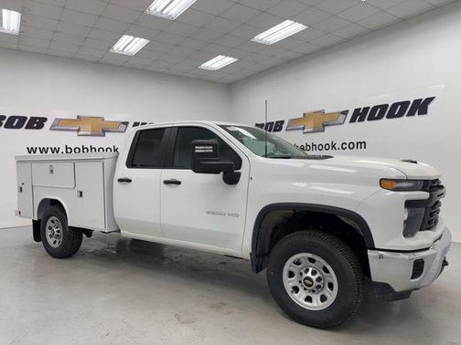 Summit White 2025 Chevrolet Silverado 3500 WT