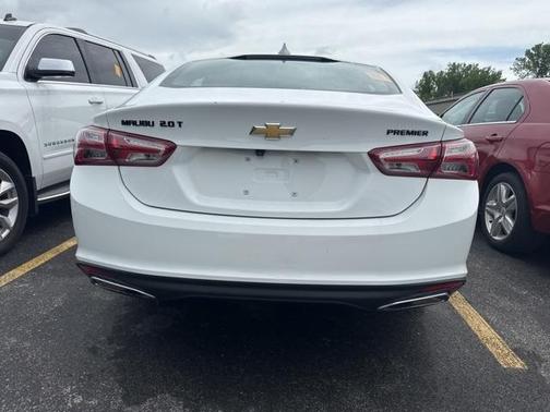 2022 Chevrolet Malibu Premier