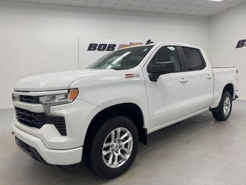 Summit White 2022 Chevrolet Silverado 1500 RST