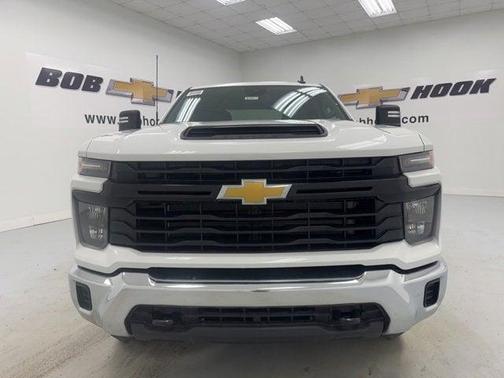 2025 Chevrolet Silverado 2500 WT