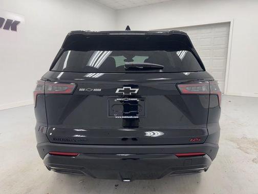Mosaic Black Metallic 2026 Chevrolet Equinox AWD RS