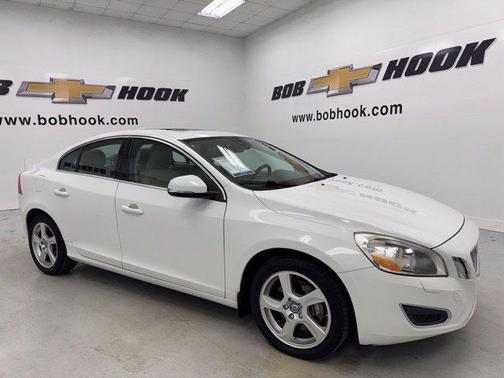 Ice White 2012 Volvo S60 T5