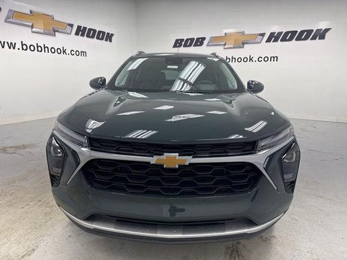 Cypress Gray 2026 Chevrolet Trax LT