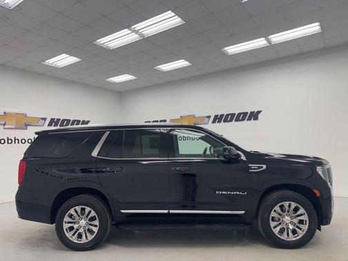 Onyx Black 2024 GMC Yukon Denali