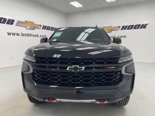 Black 2024 Chevrolet Suburban 4WD Z71