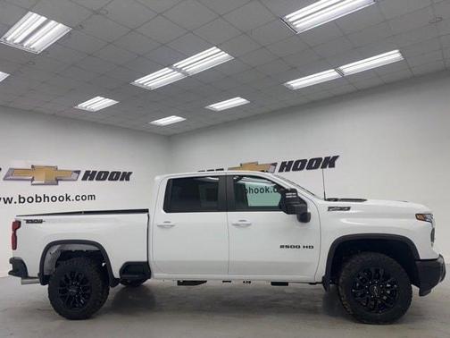 2025 Chevrolet Silverado 2500 LT
